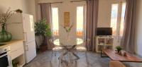 A kitchen or kitchenette at EN EL CORAZON DE GRANADA