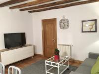 Televízia a/alebo spoločenská miestnosť v ubytovaní Cómodo apartamento en la Parte Vieja, Old Town