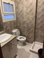 A bathroom at MARINA SKY