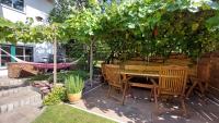 A garden outside Bergblick - Mountainview