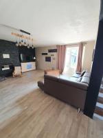 Kuchyňa alebo kuchynka v ubytovaní Cosy home