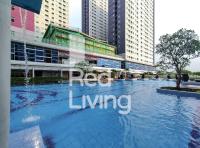 RedLiving Apartemen at Jalan Pramuka - Aokla Propertyの敷地内または近くにあるプール