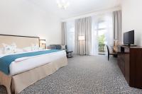 Postel nebo postele na pokoji v ubytování OREA Spa Hotel Bohemia Mariánské Lázně