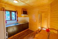 Kuchyň nebo kuchyňský kout v ubytování House with Private Pool (Aries)