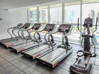 Fitness centrum a/nebo fitness zařízení v ubytování BR Luxe 1 BDR Apartment w/ Balcony & Sea Views