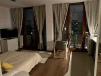 Łóżko lub łóżka w pokoju w obiekcie City view Wellness Apartment swim&steam&relax