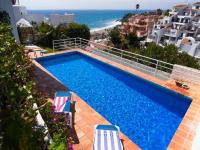 The swimming pool at or close to Villa Azahara