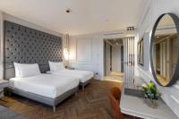 Postel nebo postele na pokoji v ubytování Wish More Hotel Şişli