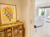 Posezení v ubytování Sotogrande Alboaire- Waterfront luxury 4 bedroom Apt in the Marina of Sotogrande