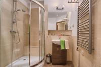 Kúpeľňa v ubytovaní Oliwkowy, Apartament widokowy z dużym tarasem