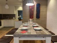 Kuchyň nebo kuchyňský kout v ubytování Luxury Apartments In Top City Center Varna 2