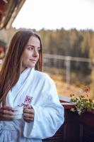 Hostia v ubytovaní Ski & Wellness Residence Družba