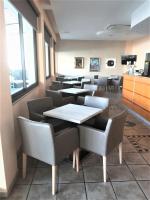 Kuchnia lub aneks kuchenny w obiekcie Hotel Prater
