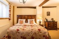 The Town House Ludlowにあるベッド