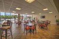 El Matador 440 - Beautiful views of the Gulf and poolにあるレストランまたは飲食店