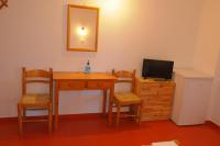 Telewizja i/lub zestaw kina domowego w obiekcie Chalikias Rooms