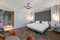 Postel nebo postele na pokoji v ubytování Wish More Hotel Şişli