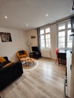 Posedenie v ubytovaní La féline - Duplex - Vieux Valenciennes - Familial
