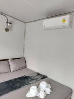 Postel nebo postele na pokoji v ubytování Wild Ones Hostel
