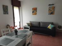 Posezení v ubytování Apartamentos la Escuela en Cantabria