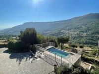 Plán poschodí v ubytovaní Gites en Ardèche avec Piscine et vue magnifique sur la vallée