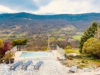 Plán poschodí v ubytovaní Gites en Ardèche avec Piscine et vue magnifique sur la vallée