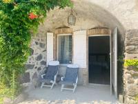 Plán poschodí v ubytovaní Gites en Ardèche avec Piscine et vue magnifique sur la vallée
