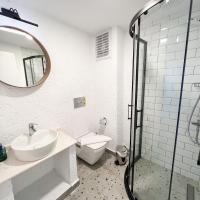 Koupelna v ubytování Aloha Suites