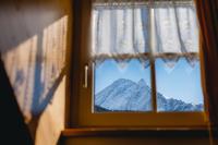 A general mountain view or a mountain view taken from a panziókat