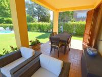 Posedenie v ubytovaní Apartment in Marsciano Perugia with swimming pool