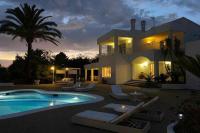Bazén v ubytování Gorgeous Villa near Ibiza centre nebo v jeho okolí