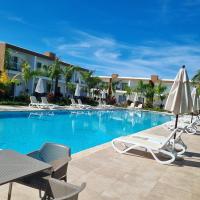 Bazén v ubytování Hermosa townhouse boca paraíso nebo v jeho okolí