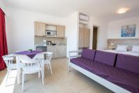 Kuchyňa alebo kuchynka v ubytovaní Bella Karpathos Villas