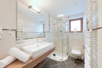 Kúpeľňa v ubytovaní Aktiv Hotel Schweizerhof Kitzbühel