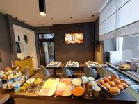B&Bの敷地内または近くでの食事または食べ物