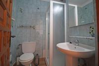 Kúpeľňa v ubytovaní Basic Comfort Apartment Port Segre 0169