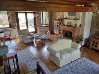 A seating area at B&B QUINTARELLI