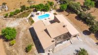 Bazén v ubytovaní Finca BELLPUIG by Mallorca Villa Selection alebo v jeho blízkosti