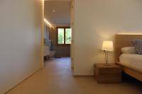 Łóżko lub łóżka w pokoju w obiekcie Beautiful Mallorca Villa Can Raime 4 Bedrooms Gorgeous Garden Private Pool Palma