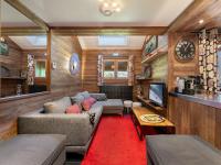 Posedenie v ubytovaní Duplex Moderne à Méribel : Ski aux Pieds, Piscine et Spa Inclus - FR-1-566-55