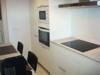 A kitchen or kitchenette at Albatros (wifi y garaje)