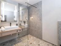 Kúpeľňa v ubytovaní Aktiv Hotel Schweizerhof Kitzbühel