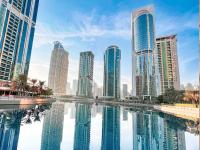 Nespecifikovaný výhled na destinaci Dubaj nebo výhled na město při pohledu z apartmánu