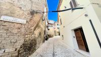 Plán poschodí v ubytovaní traditional town house central Spoleto - car unnecessary - wifi - sleeps 10