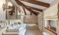 Łazienka w obiekcie Villa Carolus-Luxurious Istrian Villa