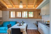 A kitchen or kitchenette at VILLAGGIO VAL MOLINI