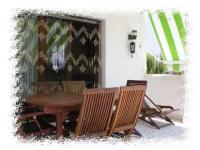 Posezení v ubytování Villa climatisée bord de mer avec piscine privée