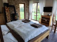 Postel nebo postele na pokoji v ubytování Glamping Vyhlídka