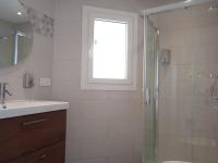 A bathroom at Mercedes Torremolinos Central 2 Bedroom, Sea Views