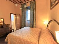 Posteľ alebo postele v izbe v ubytovaní Apartment Villa Grassina-7 by Interhome